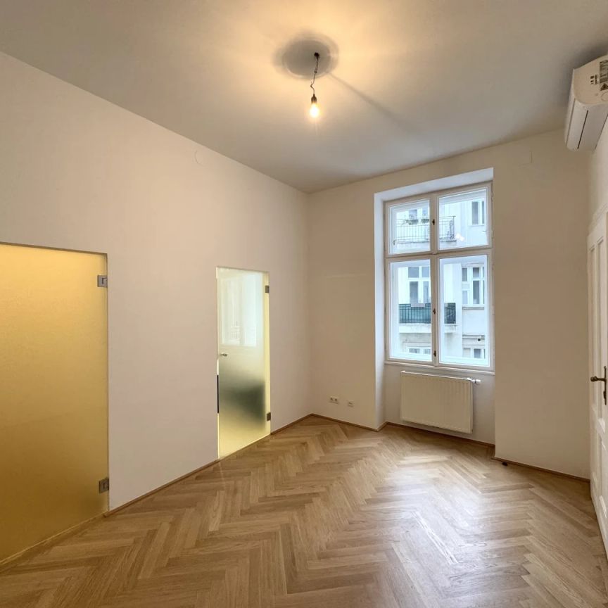 INNENSTADT WOHNUNG MIT KLEINEM BALKON - Photo 1