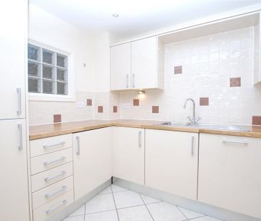 2 bedroom property to rent - Photo 6