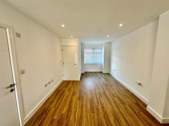 3 bedroom townhouse to rent - Photo 1