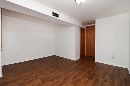 For Lease - 19 Wisteria Road, Toronto, Ontario - Photo 3