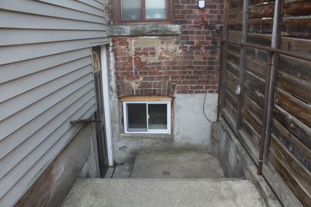 For Lease - 263 Grace Street Unit# Lower, Toronto, Ontario - Photo 3