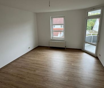 Bestes Wohngebiet – großzügige 2 Zimmer mit Wohnküche mit Loggia! - Foto 1