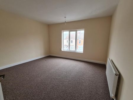 Owston Road, Doncaster, Carcroft - Photo 5