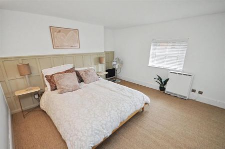 2 bedroom duplex to rent - Photo 5