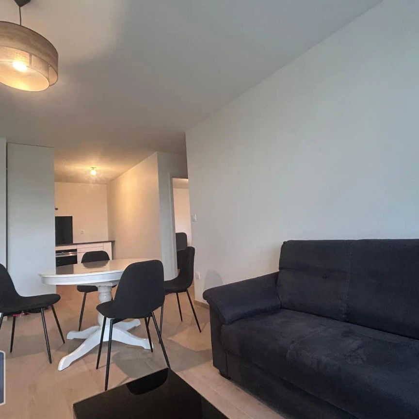 Appartement à louer 3 pièces 63.76m² - Photo 1