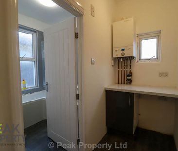2 bedroom flat to rent - Photo 5