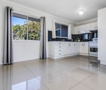 3 Bedroom Home in Deception Bay - Photo 4