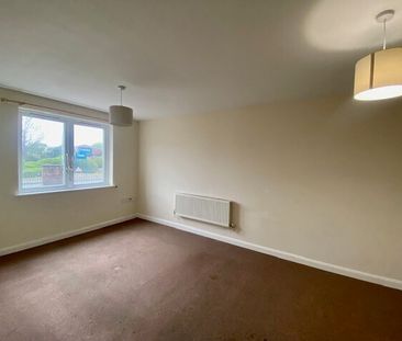 Moorhead Close, Splott, CARDIFF - Photo 6