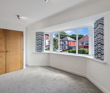 4 Bedroom House - Photo 4