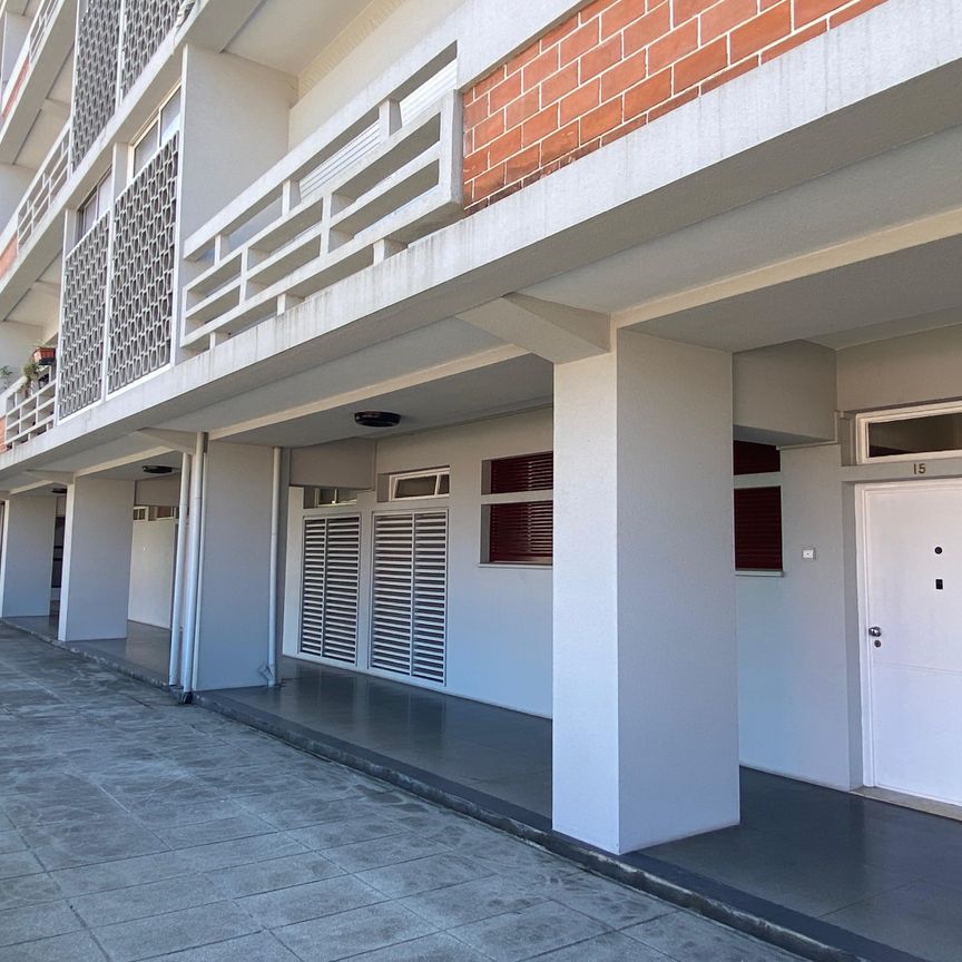 Simpático Apartamento T0 para Arrendamento no Bonfim - Photo 1