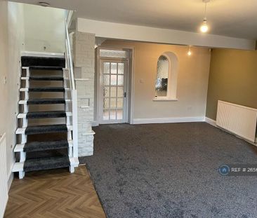 3 bedroom end of terrace house to rent - Photo 4