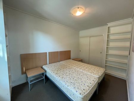 6020/570 Lygon Street, Carlton VIC 3053 - Photo 3