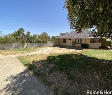 95 LYNDOCH ROAD, Gawler East, SA 5118 - Photo 2