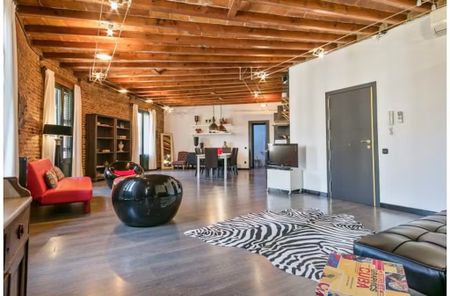 Carrer del Bruc, Barcelona, Catalonia 08009 - Photo 3