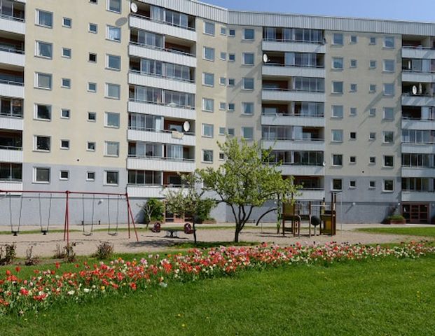 Harbrovägen 20, Tumba - Foto 1