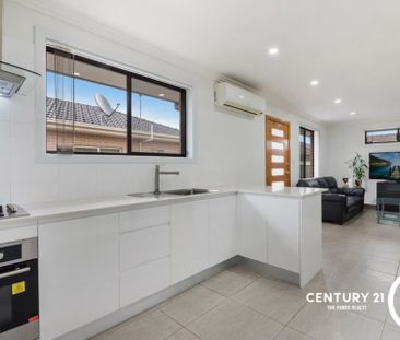 Modern Two-Bedroom Granny Flat in Prime Mt Pritchard Location - Photo 5