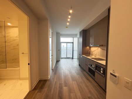 For Lease - 8 Interchange Way Unit# 2708, Vaughan, Ontario - Photo 3