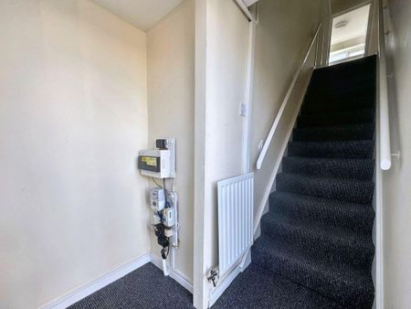 2 bed upper flat to rent in NE23 - Photo 5