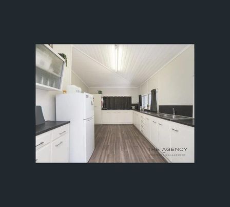 Room 1, 2 &5/23 Byrne Street, Kawana, Qld 4701 - Photo 1
