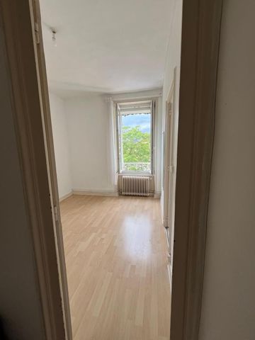 Location Appartement 3 pièces 45m² ANGERS 49100 - Photo 5