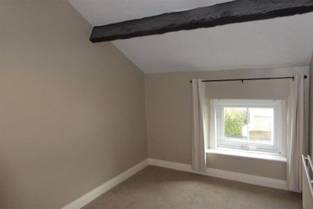 3 bedroom terraced house to rent - Photo 3