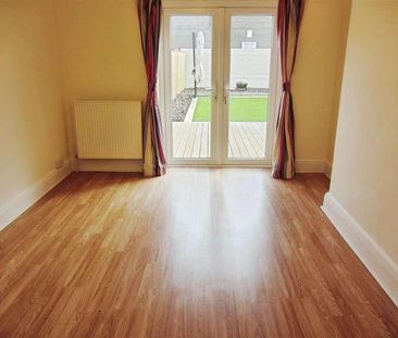 Tranquility Avenue, Crossgates, Leeds, LS15 - Photo 2