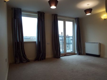 Polymond House, Castle Way, Central - Photo 2