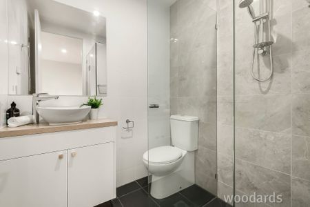 CONTEMPORARY COMFORT IN A COVETED BENTLEIGH POCKET - Photo 5