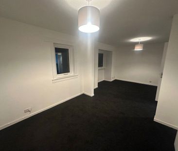 Speckled Wood Court, Dundee - Photo 2