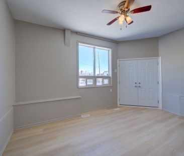 For Lease - 24 Duke Street Unit# 1, Brantford, Ontario - Photo 1