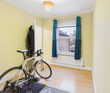 2 bedroom terraced house to rent - Photo 5