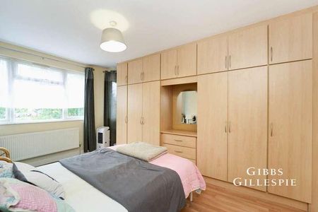 Marlborough Road, Isleworth, TW7 - Photo 2