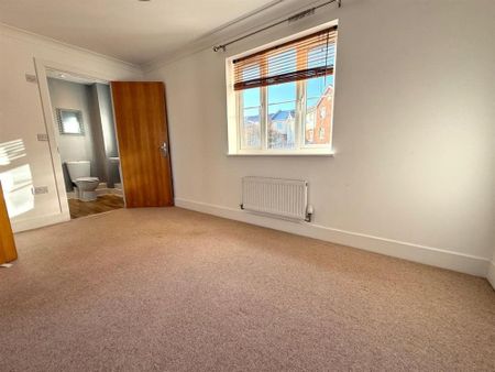 Russell Walk, Exeter - Photo 4