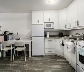 1 room apartment of 81m² in Quebec - Photo 1
