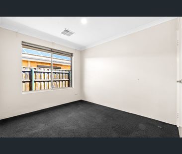 14 Garrison Road, Ellenbrook, WA 6069 - Photo 2