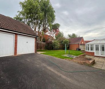 4 bedroom detached house to rent - Photo 5