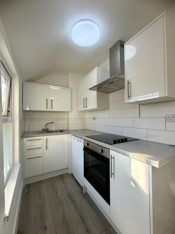 £750 PCM (Water Bills Included), Newly Refurbished First Floor Studio Flat in Beda Road, Canton, Cardiff, CF5 1LY - Photo 2