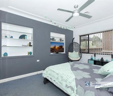Spacious Family Home with Impressive Outdoor Features - Photo 5