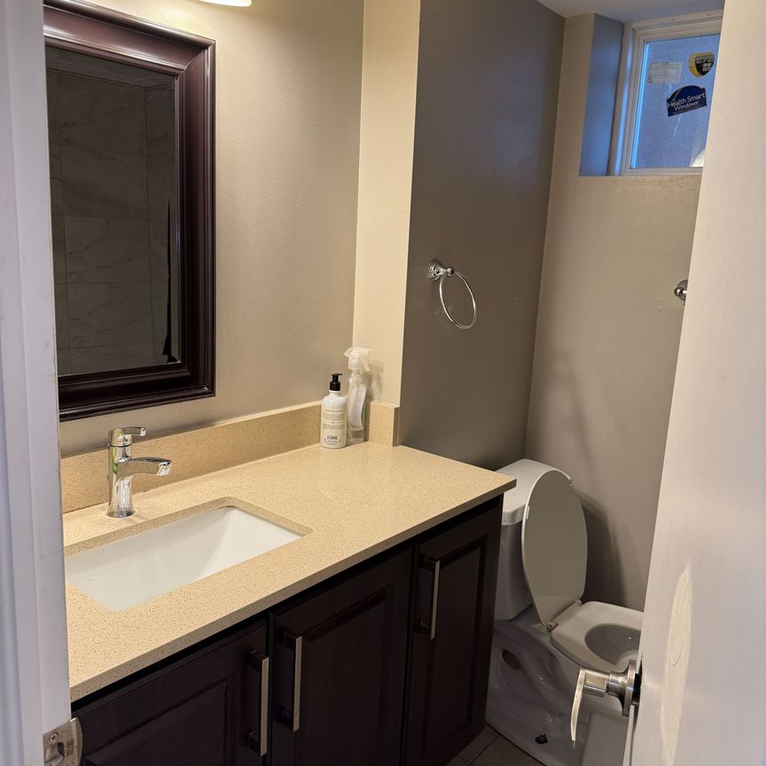 For Lease - 43 Par Avenue, Toronto, Ontario - Photo 1