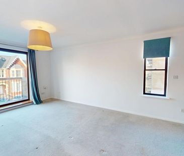 2 bedroom flat to rent - Photo 6