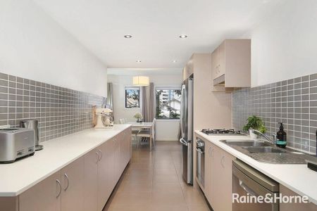 13/9-19 Hillcrest st, Homebush, NSW 2140 - Photo 3