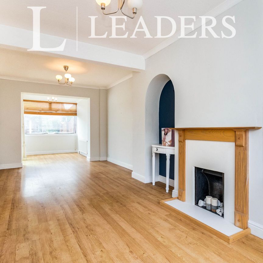 3 bedroom house to rent Buckhurst Avenue, Carshalton, SM5 - Photo 1