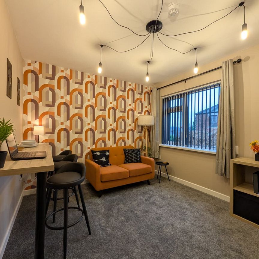 Hazlehurst Lane, Chesterfield, S41 - Photo 1