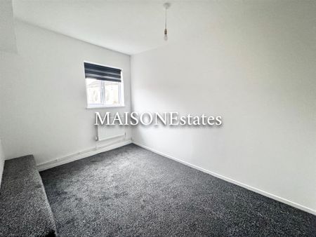 Barkers Butts Lane, COUNDON, Coventry, CV6 - Photo 2