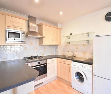 2 bedroom apartment to rent - Photo 6