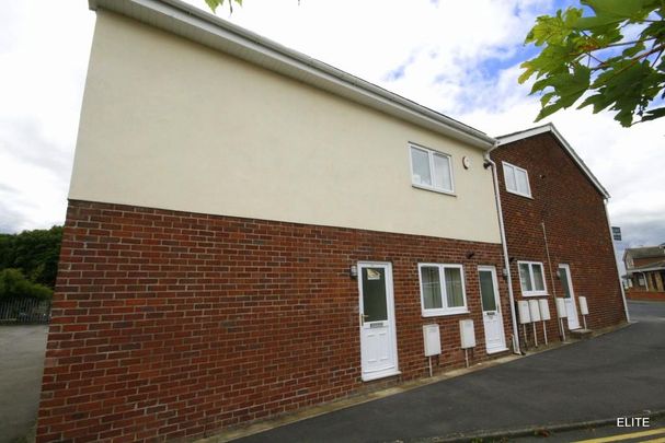 2 bedroom apartment to rent - Photo 1