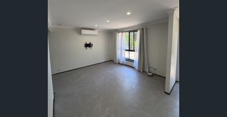 MODERN FAMILY HOME ON A QUIET CUL-DE-SAC! - Photo 2