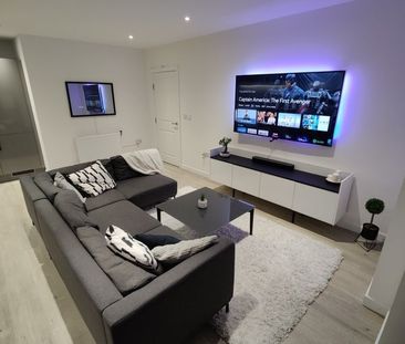 1 Bed Flat, Thomas Road, E14 - Photo 5