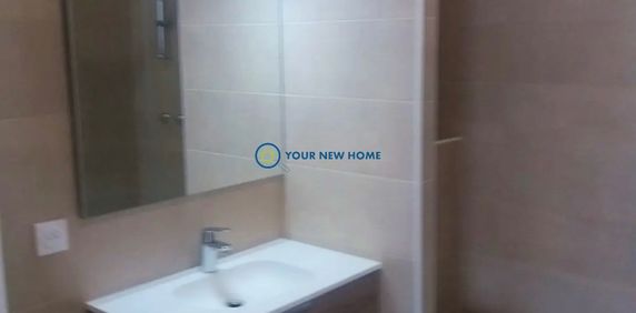 À LOUER BEAU STUDIO A GARCHES DISPONIBLE LE 01/04/23 AVEC TERRASSE ET PARKING - Photo 2