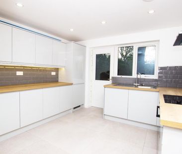 2 bedroom House To Let Total Size: 765 SQ FT - Photo 5